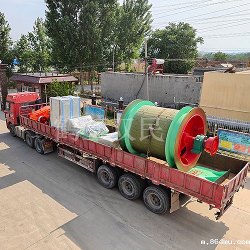 必威betway体育官方网站JK-2.0×1.8P型矿井提升机发货!