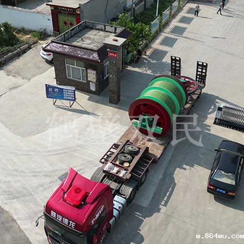 必威betway体育官方网站双筒2.5米矿井提升机发货！